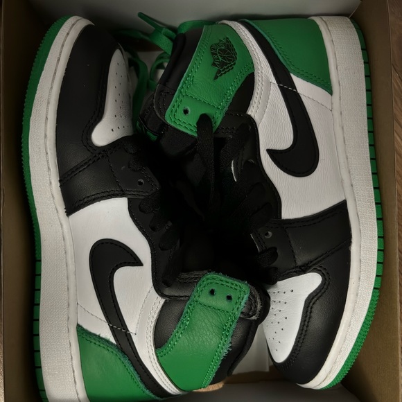 JORDAN 1 - Picture 3 of 5